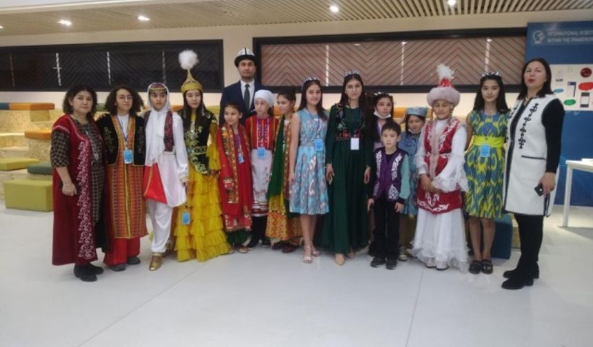 Yunus Emre Anadolu Lisesi Özbekistan’da Ülkemizi Temsil Etti