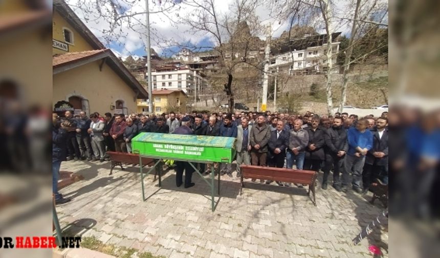 İş İnsanı Vedat Demirsoy Son Yolculuğuna Uğurlandı