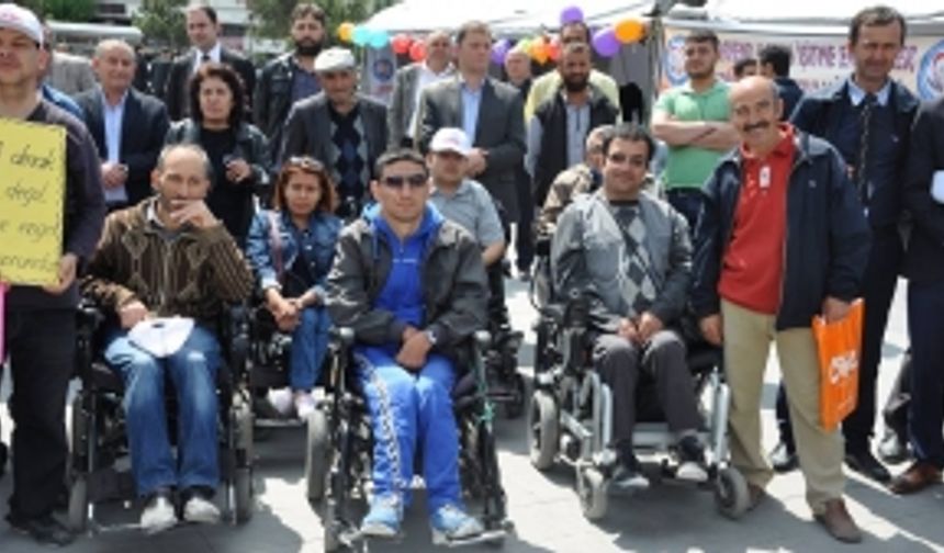Engelliler Haftası Niğde'de Muhteşem Kutlama