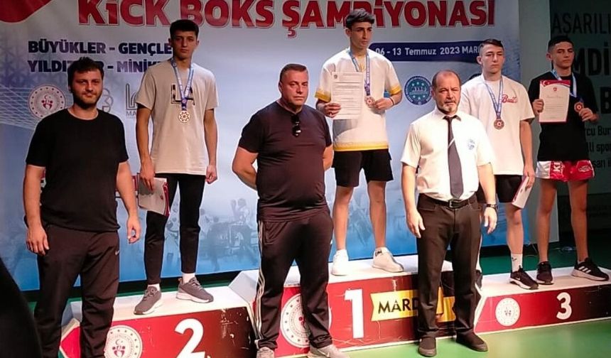 Niğdeli Kick Boksculardan Türkiye derecesi