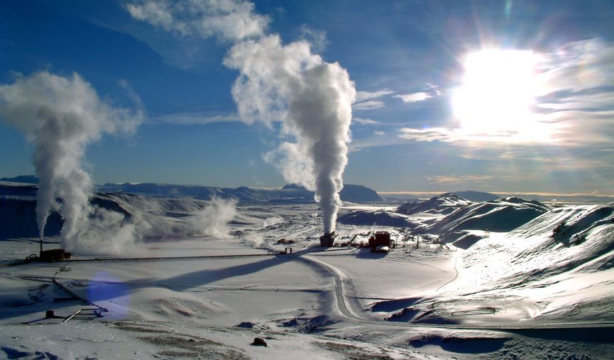 Altunhisar ve Bor'da   jeotermal kaynak arama ruhsat sahası için ihaleye çıkıldı.