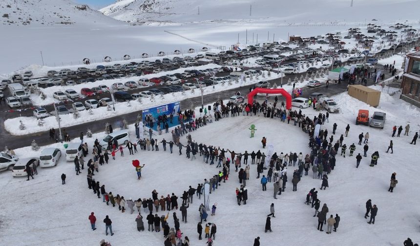 Kardan Adam Şenliği'nde Eğlence Ve Heyecan Doruğa Ulaştı