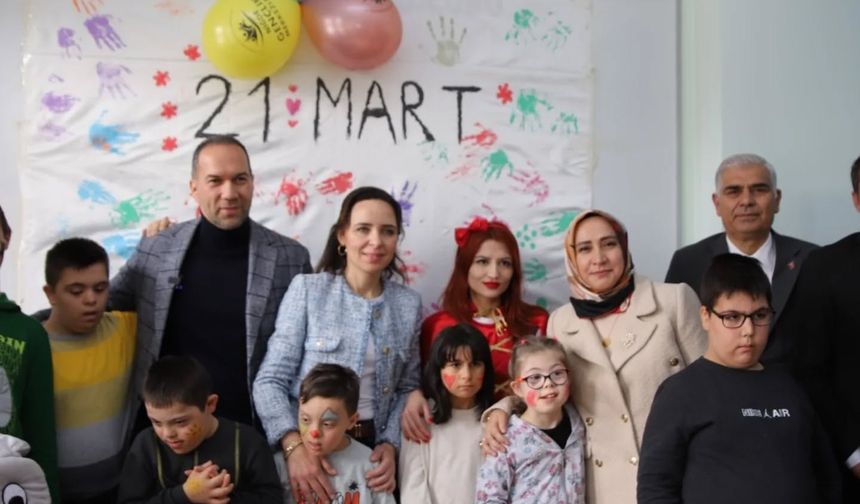 Down Sendromu Farkındalık Günü’nde Anlamlı Ziyaret