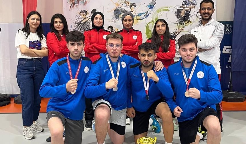 Milli Piyango Yurdu öğrencileri Badminton’da Fırtına Gibi Esti!