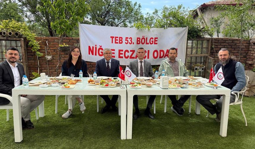 Niğde’de 14 Mayıs Eczacılar Günü Coşkuyla Kutlandı