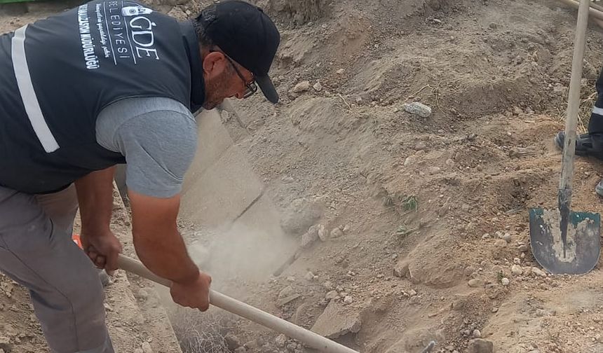 Aladağlar’da Hayatını Kaybeden Yabancı Dağcının Naaşı kimsesizler mezarlığına defnedildi