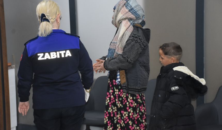 Zabıta ekiplerinden Bayramda Dilencilere ve İzinsiz Satıcılara Geçit Yok
