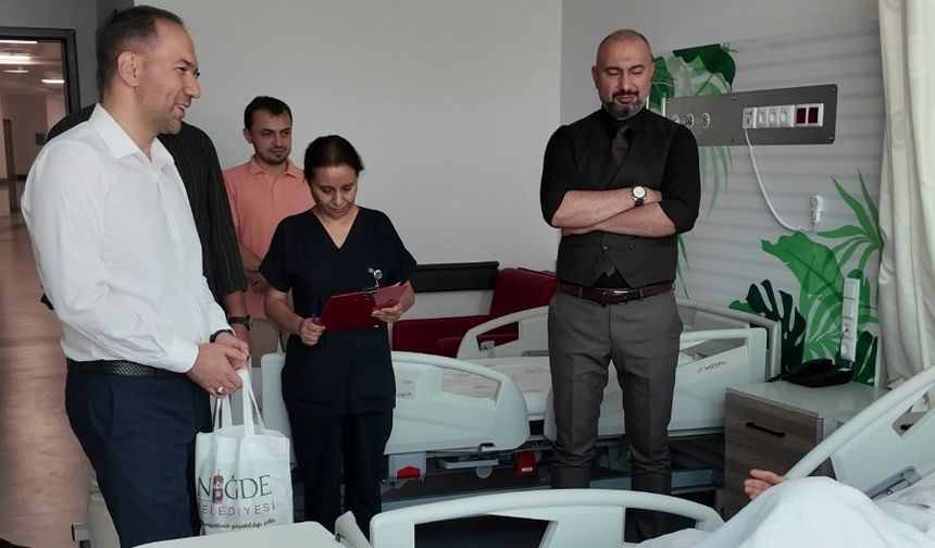 Niğde Belediyesi’nden Hastalara “Geçmiş Olsun Çantası”