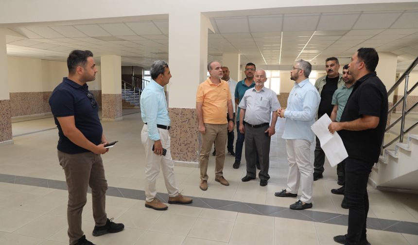Rektör Uslu’dan Bilgisayar ve Bilişim Fakültesine Ziyaret