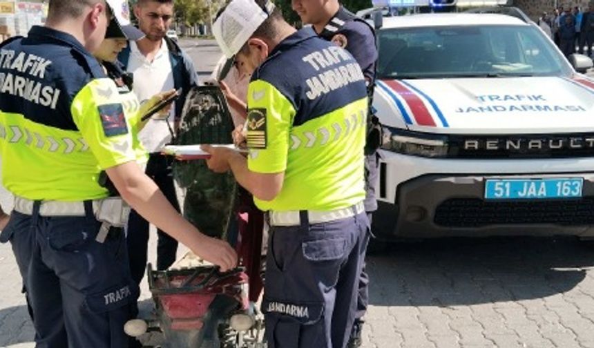 Jandarma Trafik Timlerinden Motosiklet Kazalarına Karşı Uyarı!
