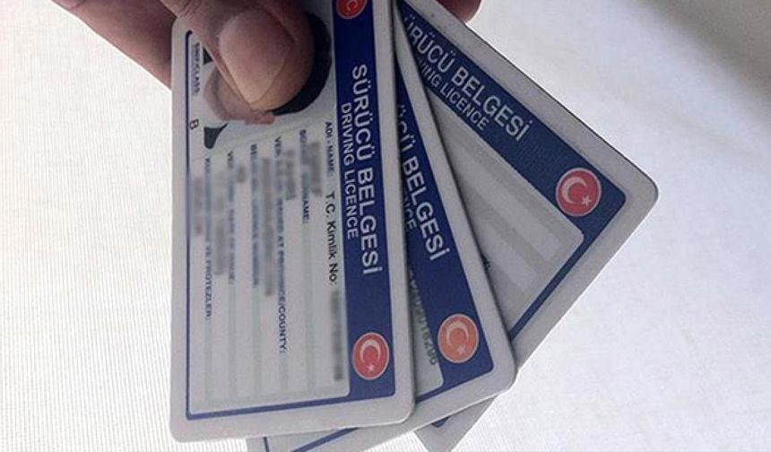 Eski tip sürücü belgelerinin yenilenme süresi 31 Ekim’e uzatıldı