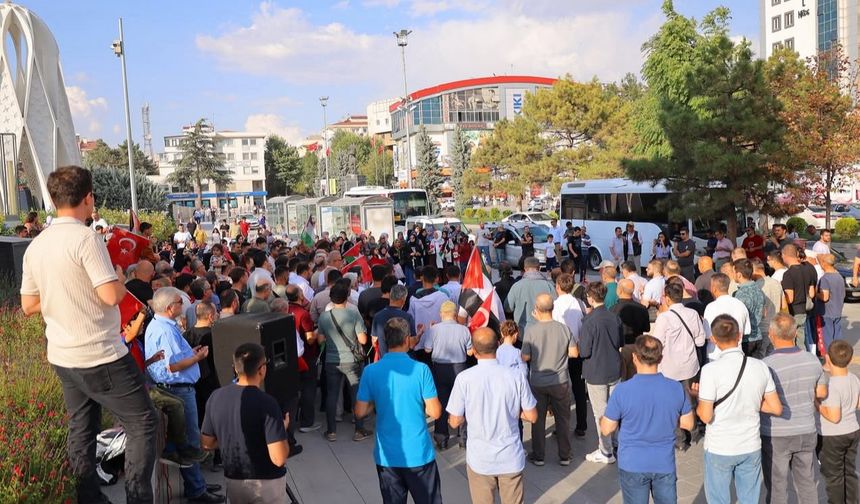 Bir kez daha Gazze için Dua, Yine İsrail için Beddua Edildi