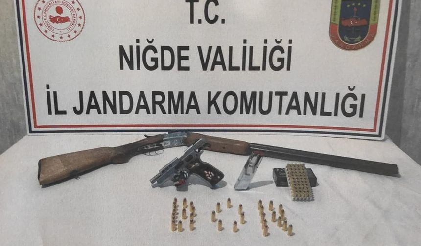 Bor’da Sosyal Medyada Silahla Ateş Eden Şahsa Operasyon