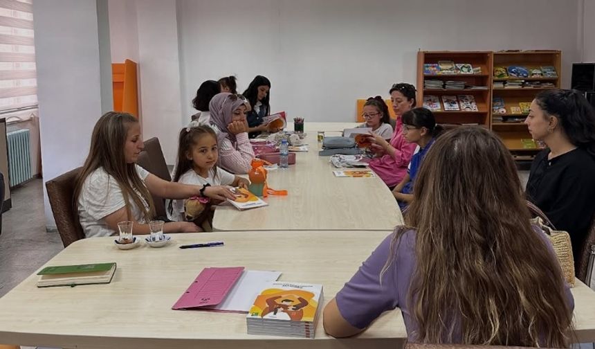Niğde’de Ailelere “Bilgi ve Medya Okuryazarlığı” Semineri