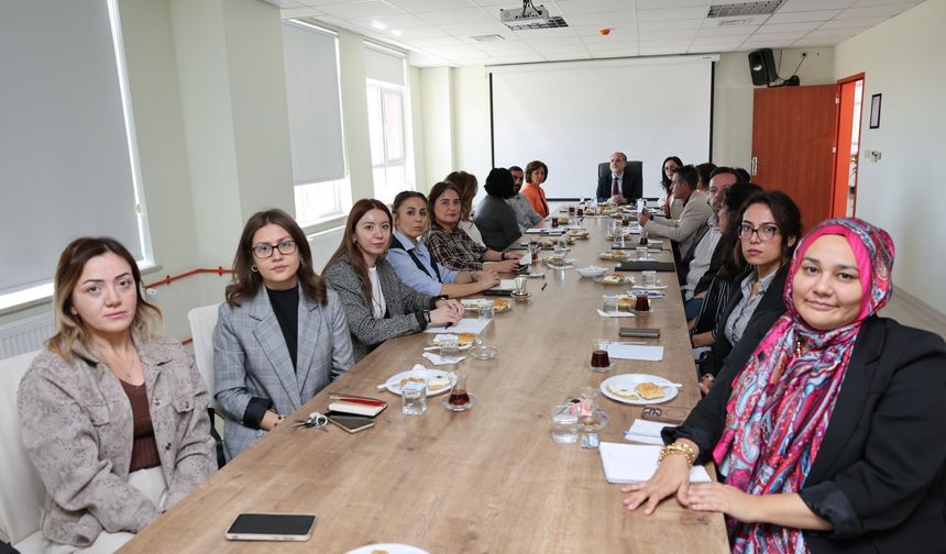 Güzel Sanatlar Fakültesi’nde Akademik Kurul Toplantısı Gerçekleştirildi