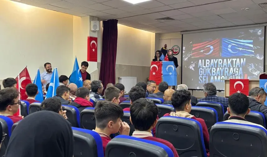 Niğde’de “Gönül Coğrafyamız Doğu Türkistan” etkinliği düzenlendi