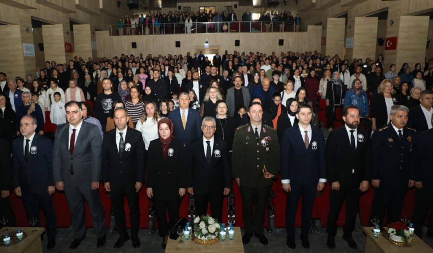 Ulu Önder Özlemle Anıldı