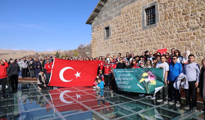 Öğretmenler Gününe Özel Doğa Yürüyüşü