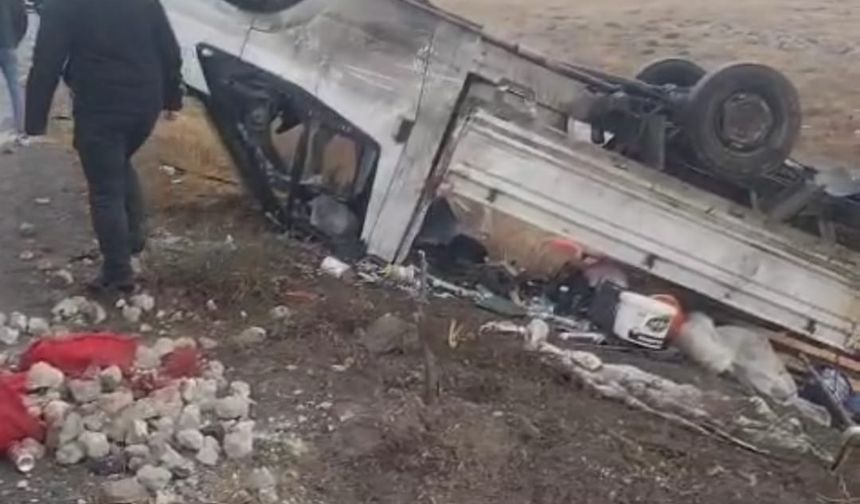 Niğde’de Yardıma Koşan Vatandaşa da Otomobil Çarptı