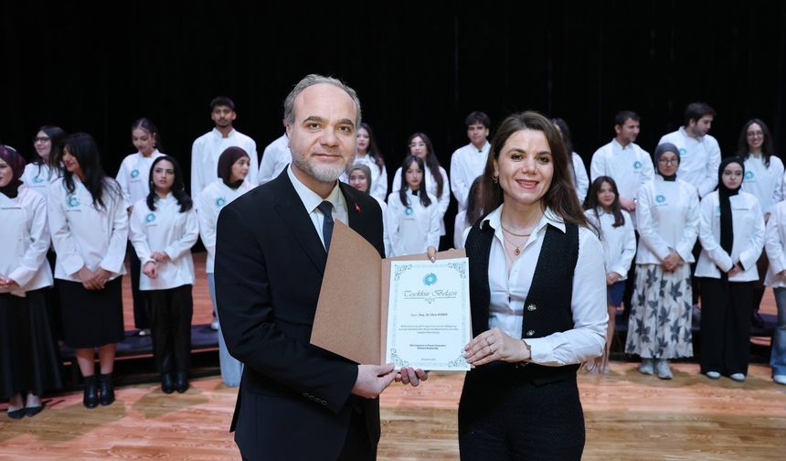 NÖHÜ’de Geleceğin Aşçıları Önlüklerini Gururla Giydi