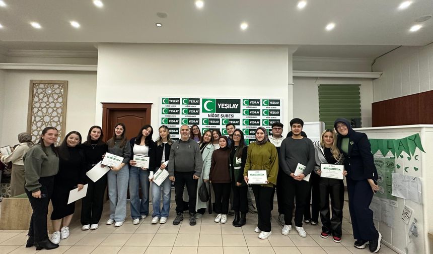 Yeşilay Gönüllü Buluşması Eş Zamanlı Olarak Gerçekleştirildi