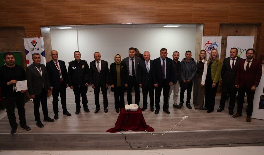 Bor Fen Lisesi’nden Liseler Arası İngilizce Münazara Yarışması Düzenlendi