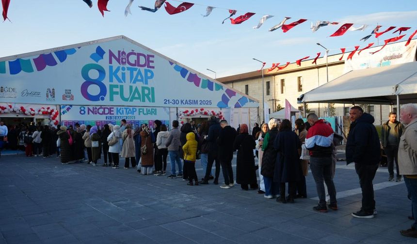 Niğde 8. Kitap Fuarı Büyük İlgiyle Tamamlandı