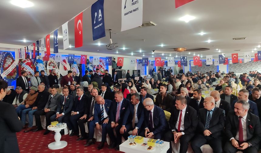 Anahtar Parti Bor'da Kuruldu ve İlk Kongresini Yaptı