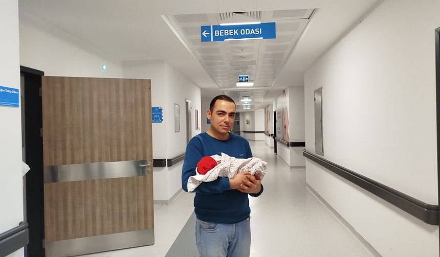 2026’nın İlk Bebeği: Aslı Nur Dünyaya Geldi