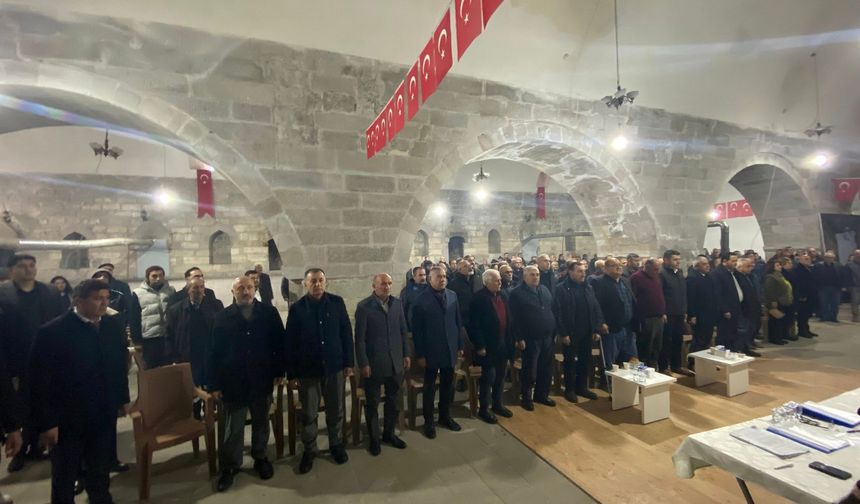 Ulukışla Esnaf Odası’nda Nuri  Büyükoğlan Güven Tazeledi