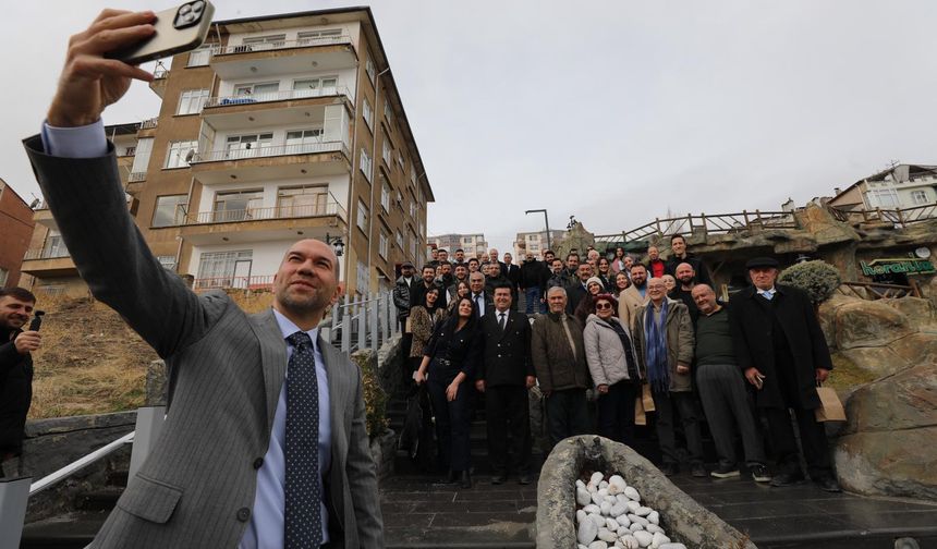 Başkan Özdemir Gazetecilerle Buluştu