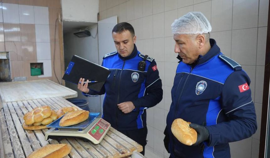 Zabıtadan Fırın, Pazar ve Marketlere Sıkı Denetim