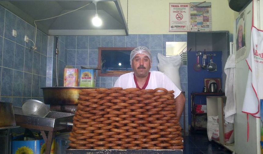 Ramazan Sofralarının Vazgeçilmezi: Halka Tatlısına Yoğun İlgi