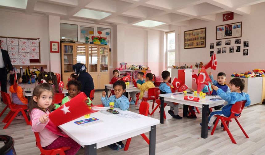Özbek’ten Bor Şehit Halil Akkoç Anaokulu’na Ziyaret