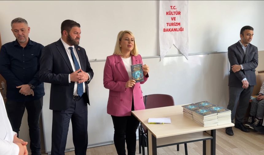 Gümüşler’de Öğrencilerle Kitap Söyleşisi