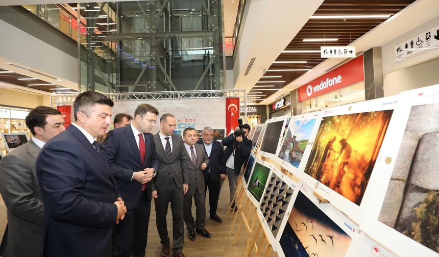 Uluslararası Tarım, Orman ve İnsan Fotoğraf Sergisi Açıldı