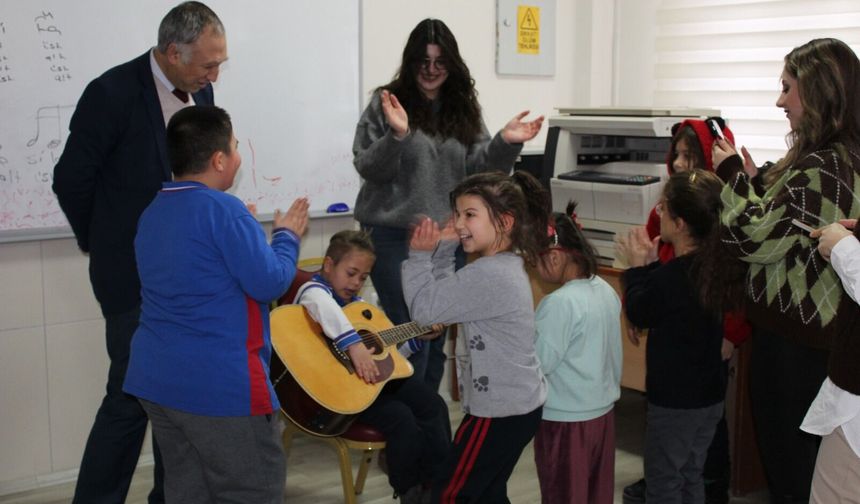 Bor Kütüphanesinde "Özel" Etkinlik