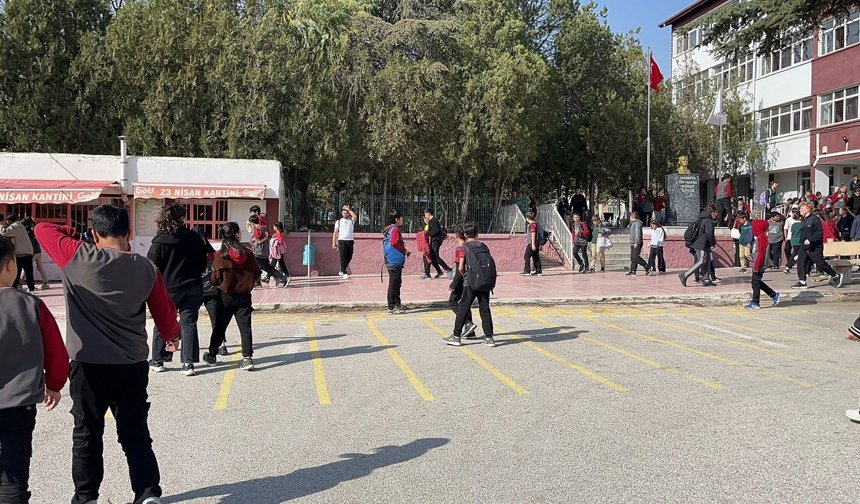 Niğde’de 70 Bin Öğrenci Ders Başı Yaptı