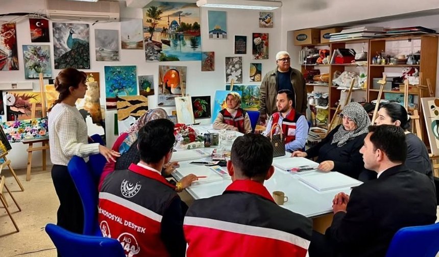 Niğde’de “Sanata Teşvik ve Sanatla Yaşam” Programı Başladı