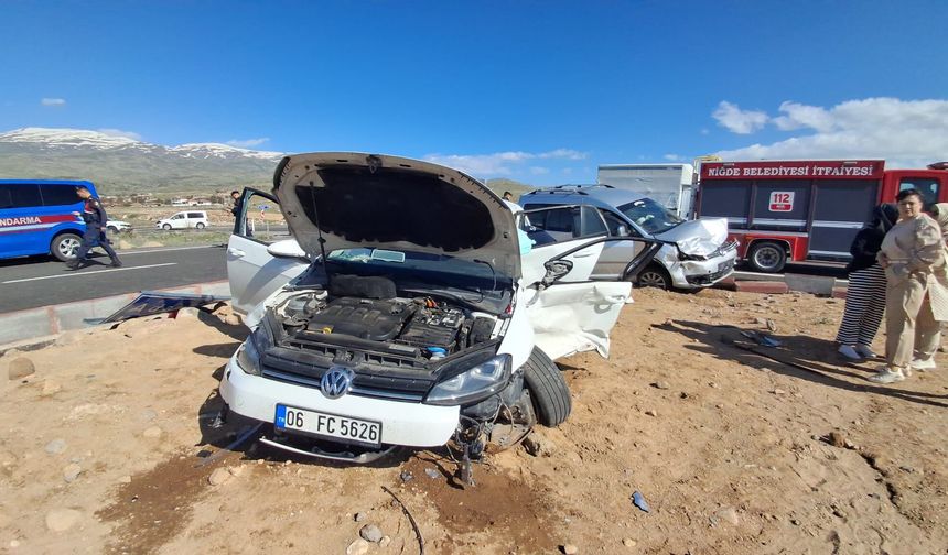 Niğde’de Trafik Kazası: 7 Kişi Yaralandı