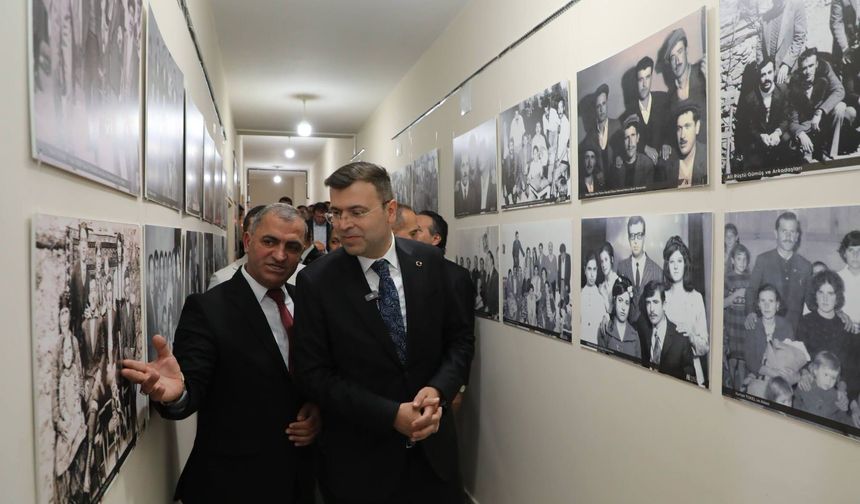 Bor'da Mübadiller Siyah Beyaz Fotoğraf Sergisi Açıldı