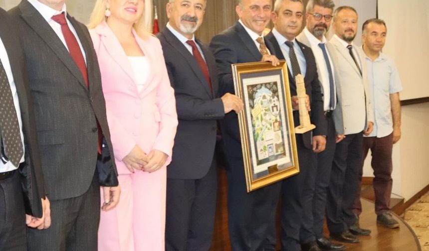 Niğde ve Bursa SMMM Odaları Arasında “Kardeş Oda” Protokolü