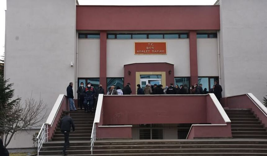 Kemerhisar’daki Havai Fişek Fabrikası Patlamasında 2 Kişi Tutuklandı