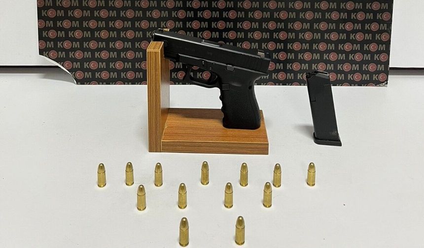 Niğde’de Kaçakçılık Ve Sahtecilik Operasyonu