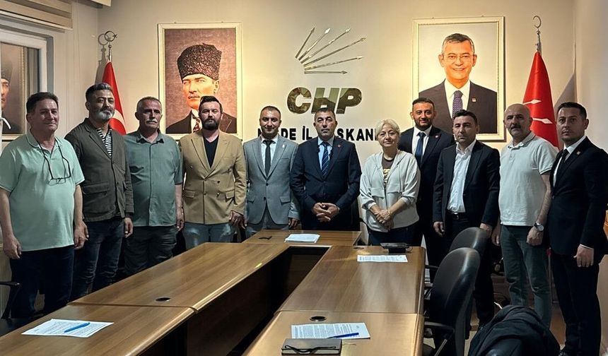 CHP’li Meclis Üyelerinden Özgür Özel'e destek.