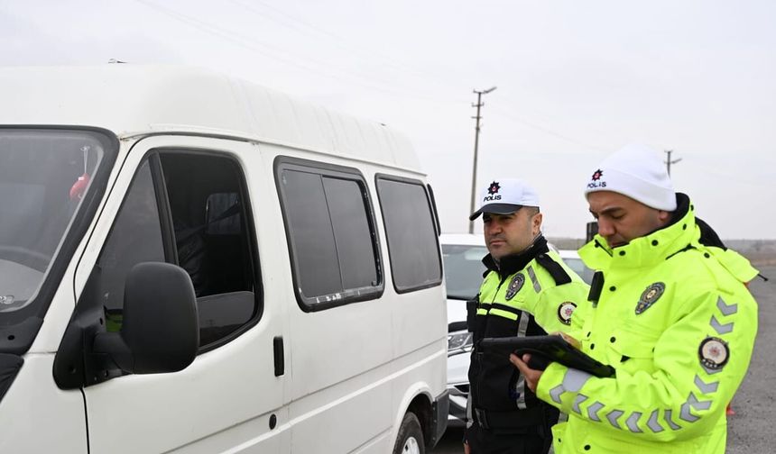 Niğde’de 15 Günde 2 Bin 700 Sürücüye Ceza Kesildi