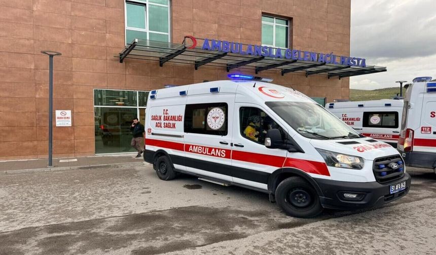 Hasta Taşıyan Ambulans Trafik Kazasına Karıştı