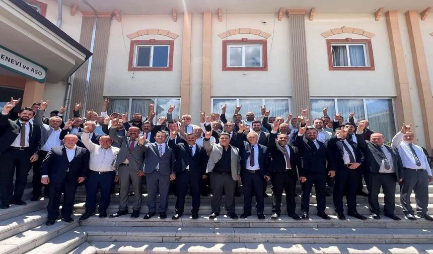 MHP Çiftlik İlçe Başkanlığı Kongresinde İbrahim Tekin Güven Tazeledi