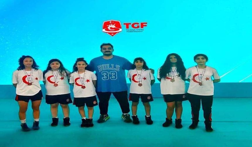 Ulukışlalı Sporculardan Büyük Başarı