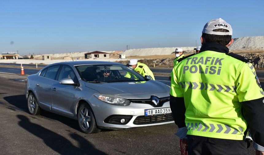 Niğde'de Trafik Denetimleri Sıklaştı